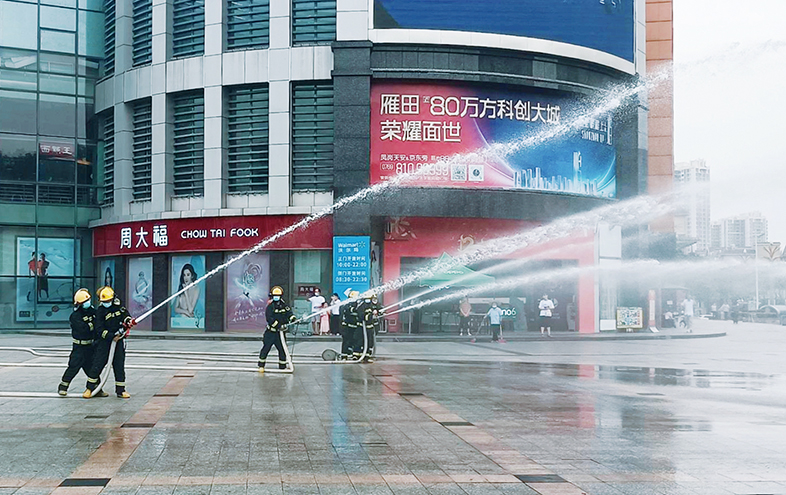 财富新地消防演练-1.jpg 财富新地消防演练-1.jpg