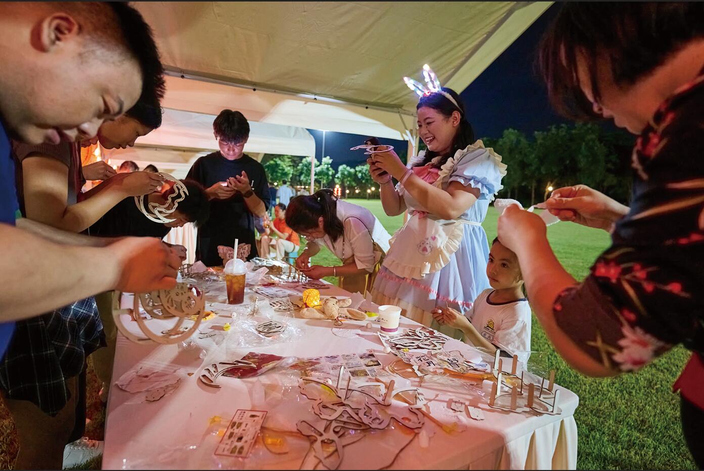 中秋晚会2.jpg 中秋晚会2.jpg